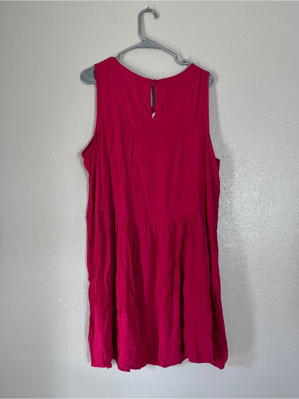C Bright Fuchsia Sleeveless Dress with White Floral Trim - Picture 4 of 6
